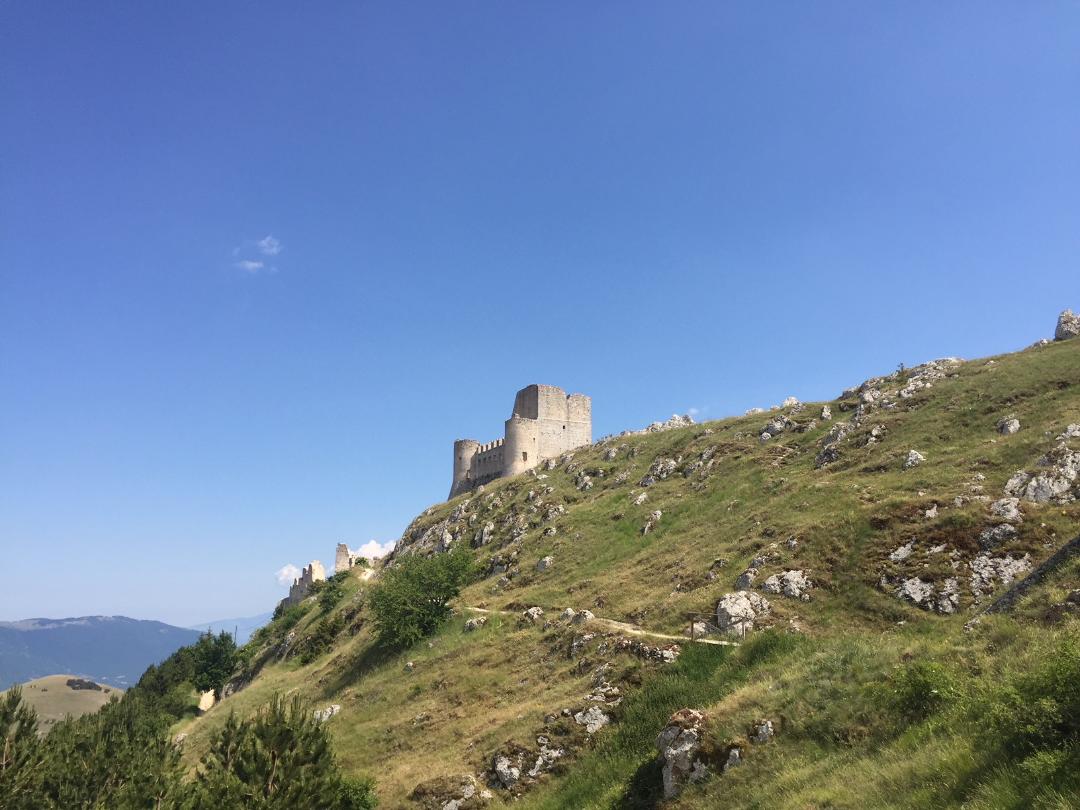UNESCO site: the magnificent ruins of Castel Del Monte, Grand Sasso ...